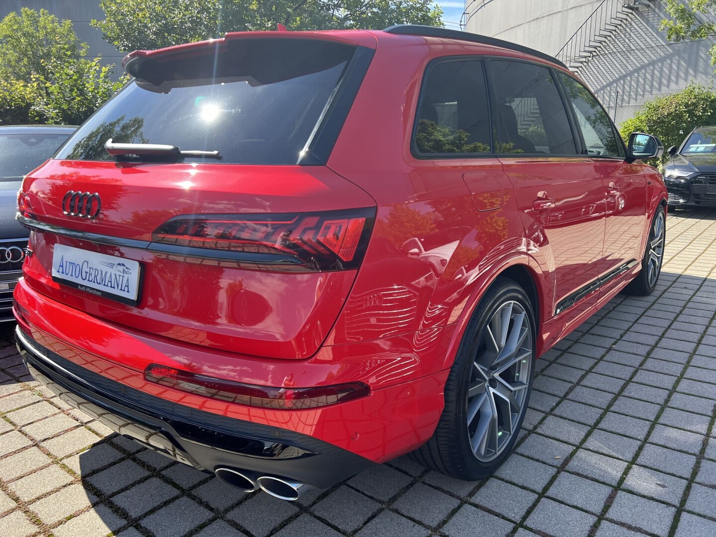 Audi SQ7 4.0TFSI 507PS Black-Paket HD Matrix Из Германии (105563)