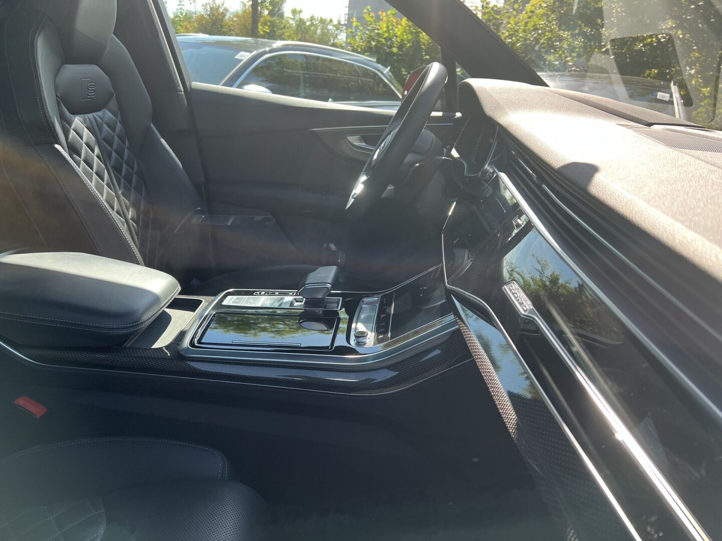 Audi SQ7 4.0TFSI 507PS Black-Paket HD Matrix Из Германии (105573)