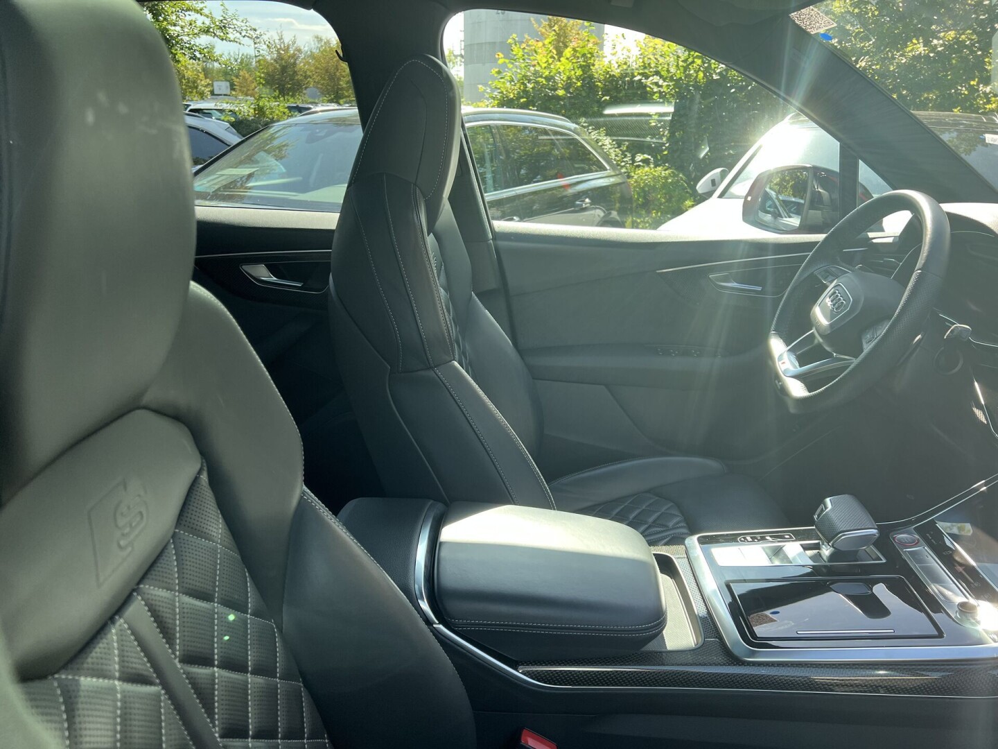 Audi SQ7 4.0TFSI 507PS Black-Paket HD Matrix Из Германии (105575)