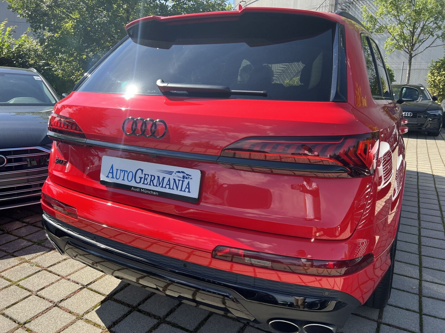 Audi SQ7 4.0TFSI 507PS Black-Paket HD Matrix Из Германии (105565)