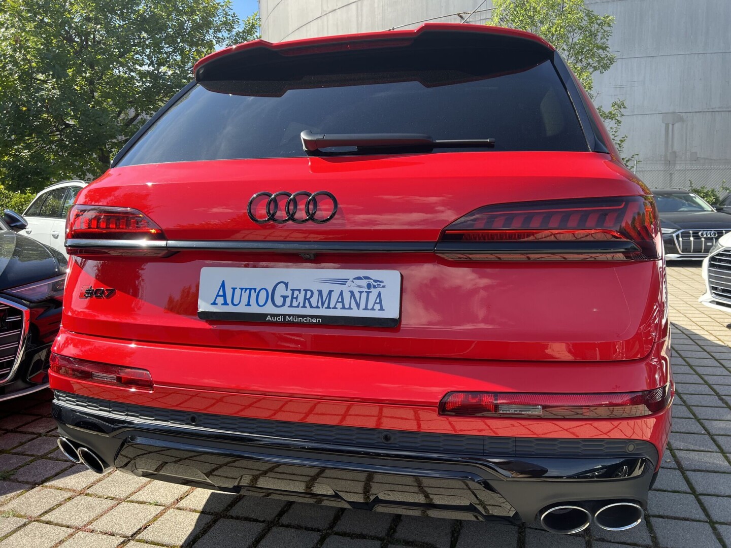 Audi SQ7 4.0TFSI 507PS Black-Paket HD Matrix Из Германии (105561)