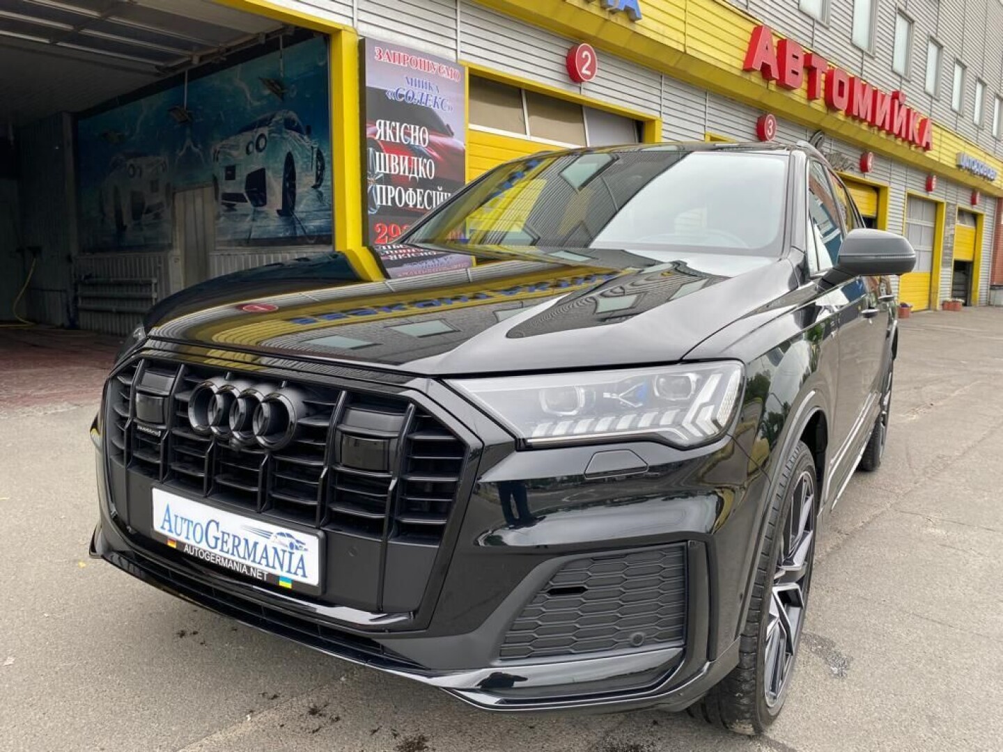 Audi Q7 50TDI 286PS S-Line Black Laser HD-Matrix Individual З Німеччини (107014)