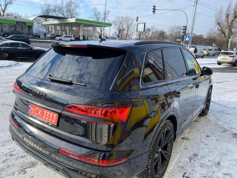 Audi SQ7 4.0TDI 435PS Black-Paket Keramik Carbon З Німеччини (115822)