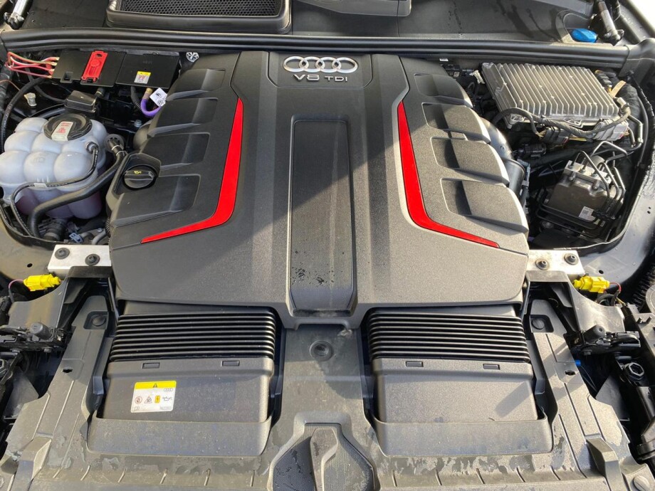 Audi SQ7 4.0TDI 435PS Black-Paket Keramik Carbon З Німеччини (115831)