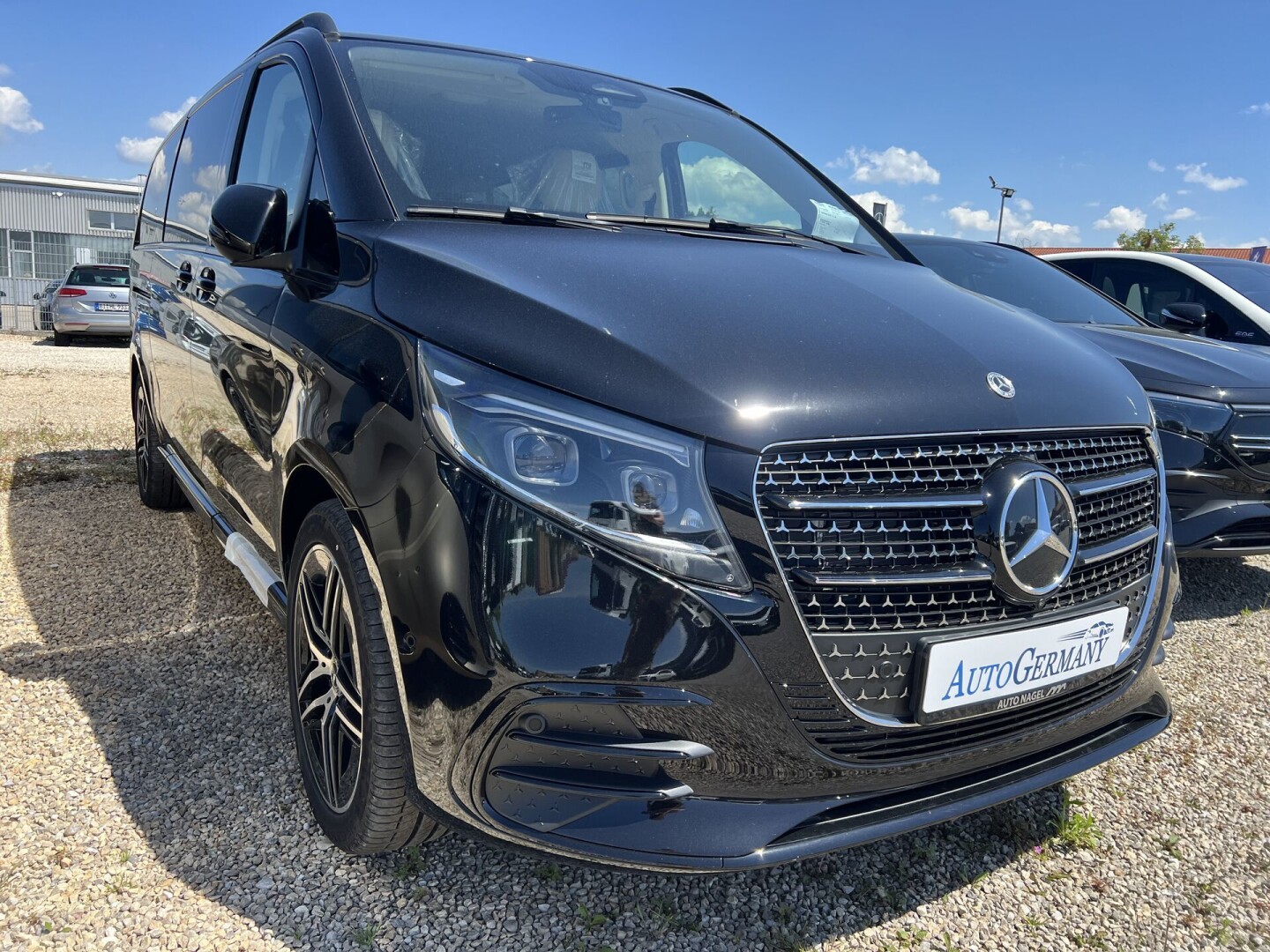 Mercedes-Benz V300d AMG 237PS 4Matic Facelift NEU-MODEL Exclusive Extralang З Німеччини (116517)