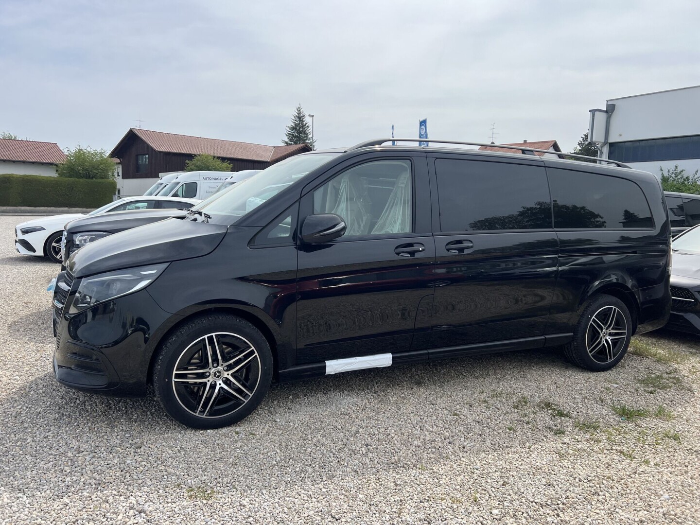 Mercedes-Benz V300d AMG 237PS 4Matic Facelift NEU-MODEL Exclusive Extralang З Німеччини (115968)