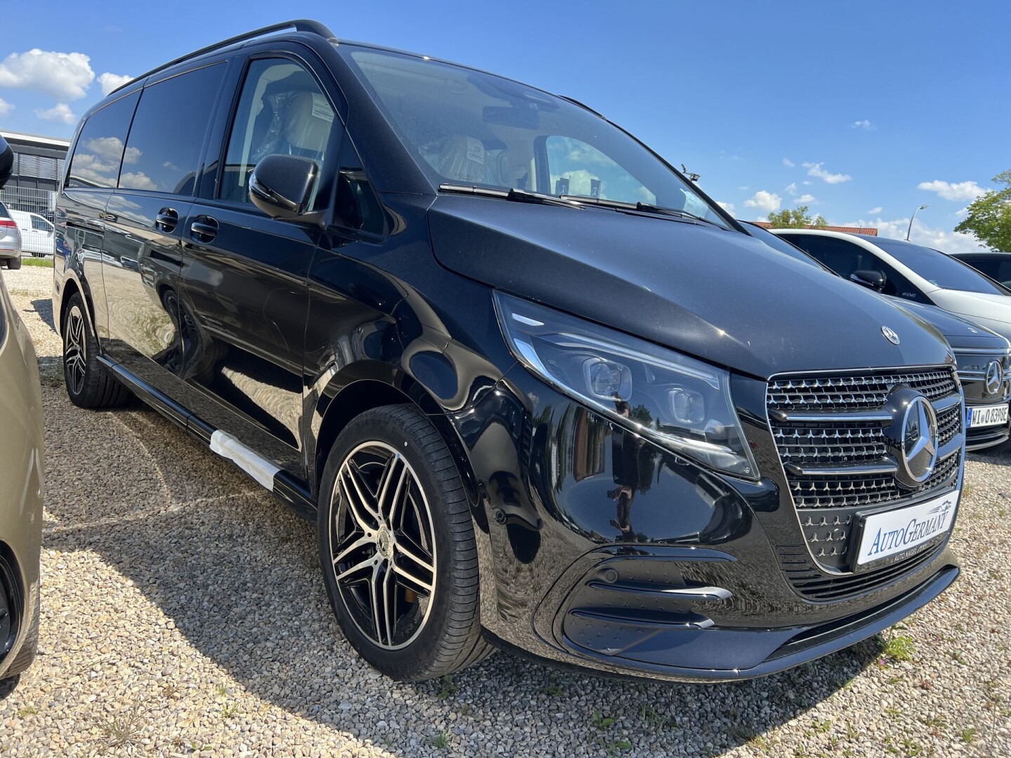 Mercedes-Benz V300d AMG 237PS 4Matic Facelift NEU-MODEL Exclusive Extralang З Німеччини (116518)