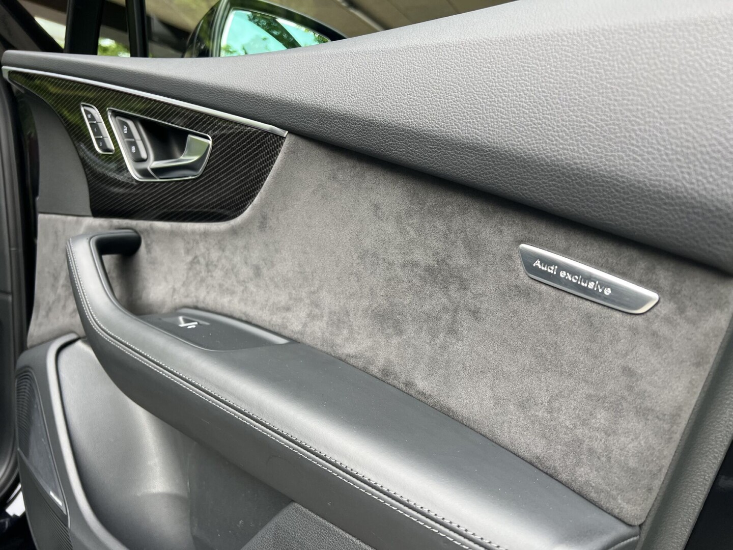 Audi SQ7 40TDI 435PS Exclusive Black-Paket Laser 3D/B&O 7-Set З Німеччини (116750)