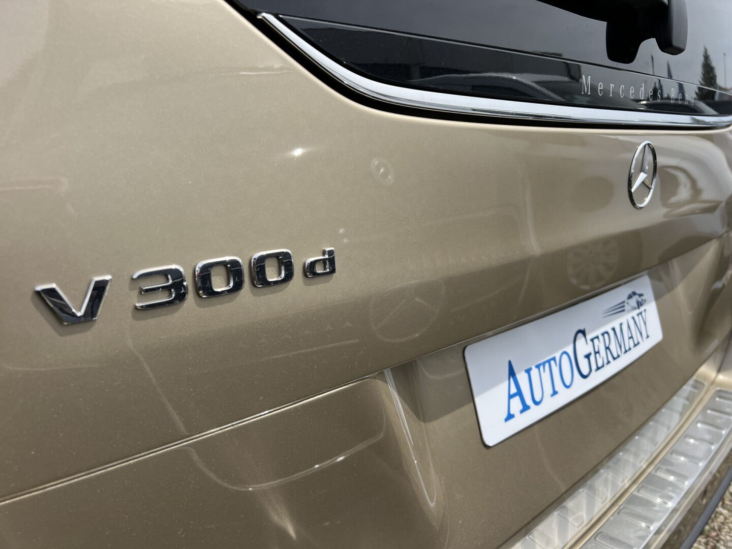 Mercedes-Benz V300d AMG 237PS 4Matic Facelift Exclusive Long Из Германии (117388)