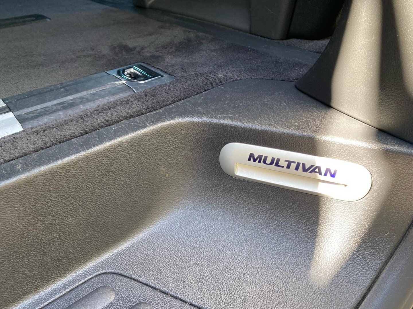 VW Multivan T6 Comfortline 2.0TDI DSG 4Motion LED З Німеччини (117503)