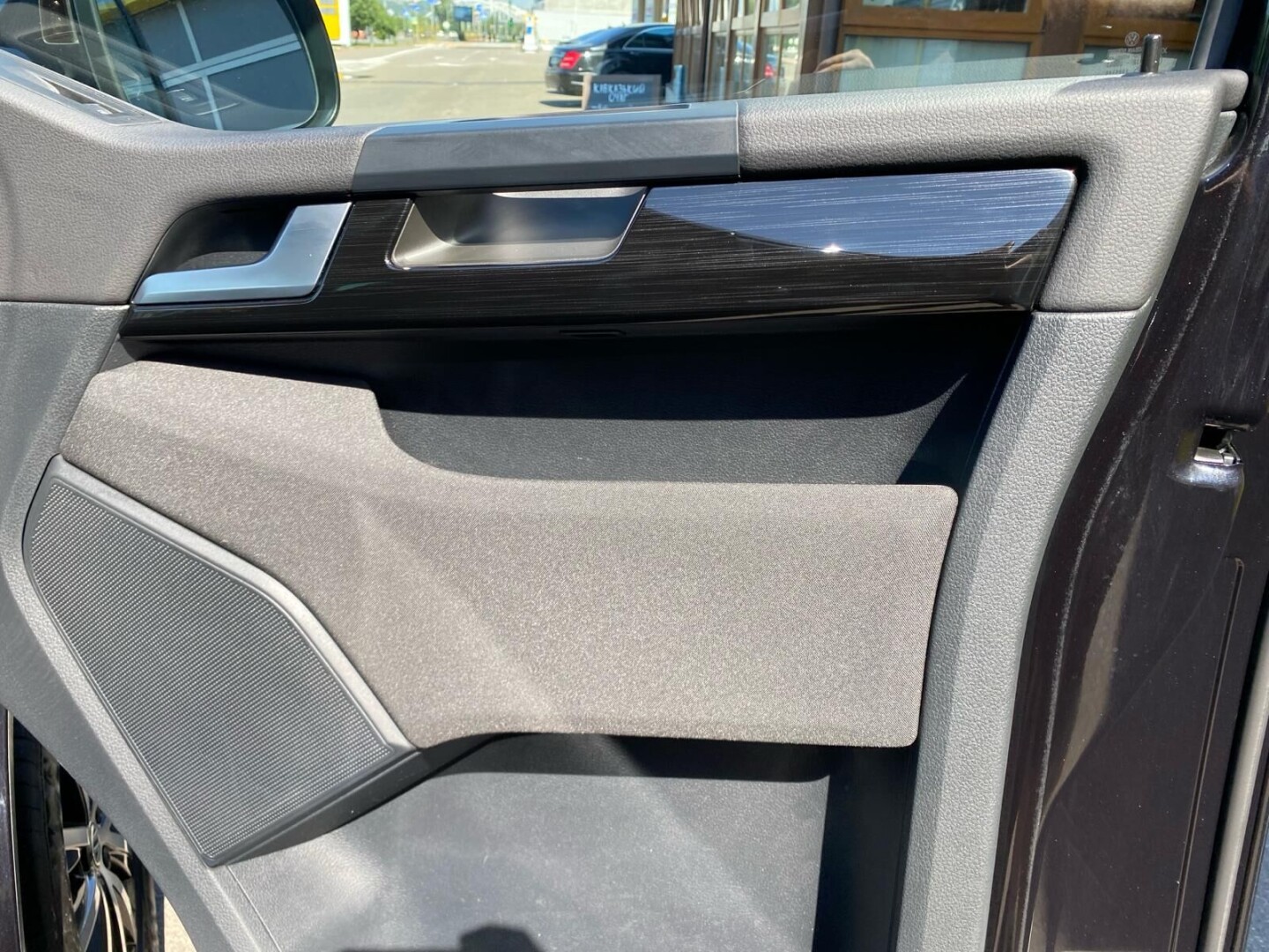VW Multivan T6 Comfortline 2.0TDI DSG 4Motion LED З Німеччини (117502)