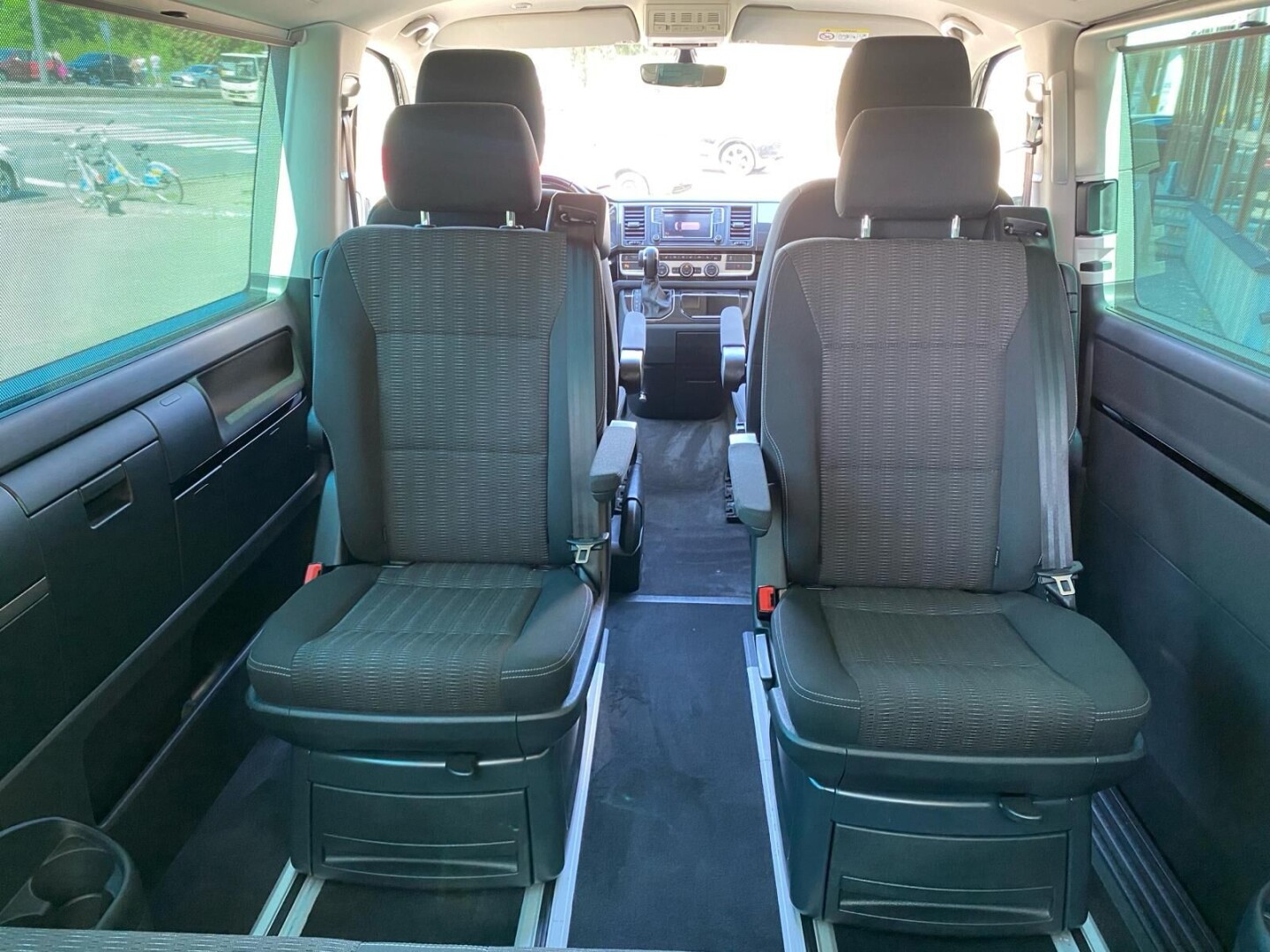 VW Multivan T6 Comfortline 2.0TDI DSG 4Motion LED З Німеччини (117499)