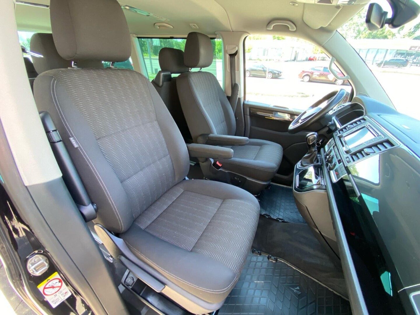 VW Multivan T6 Comfortline 2.0TDI DSG 4Motion LED З Німеччини (117506)
