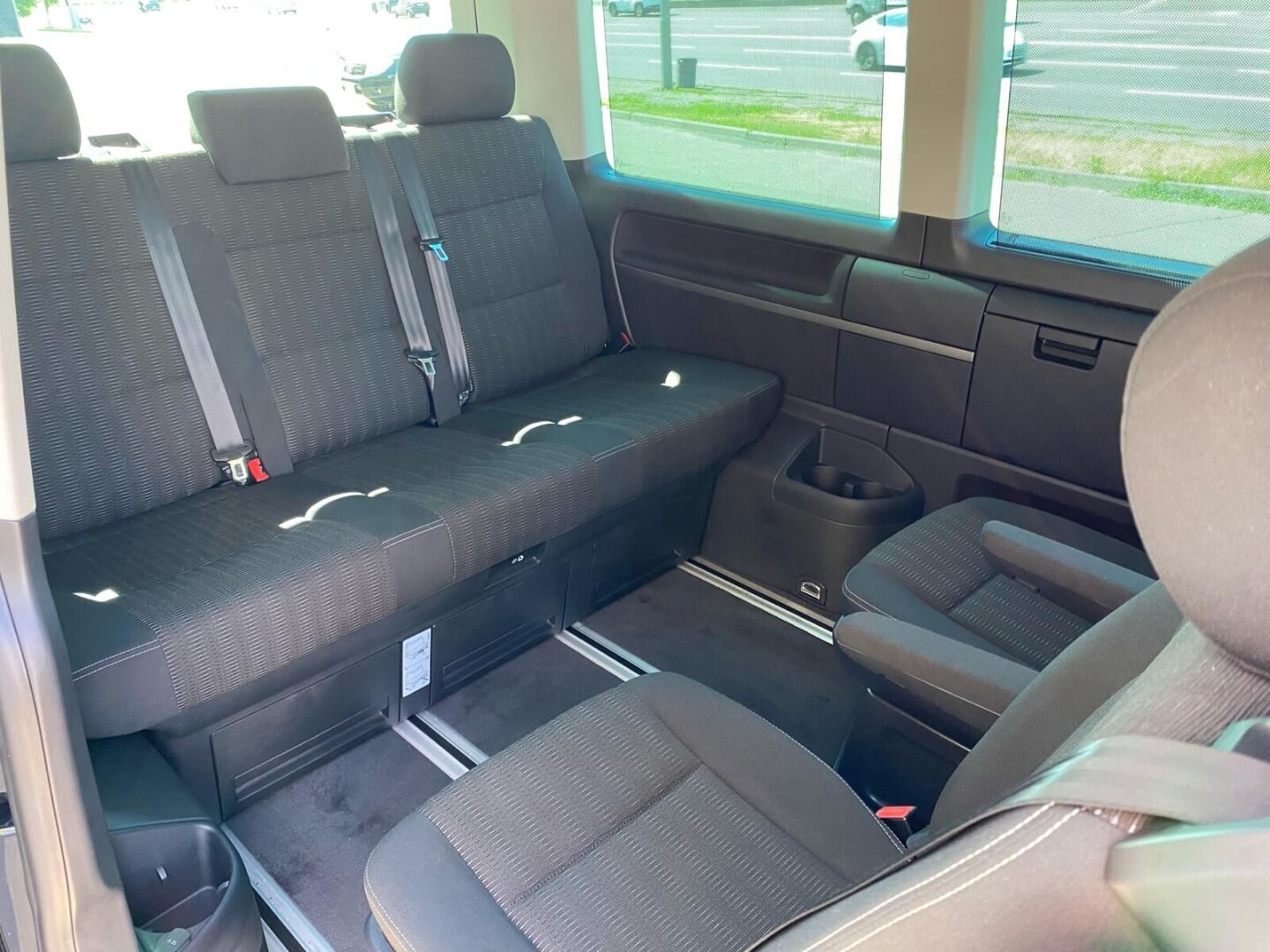 VW Multivan T6 Comfortline 2.0TDI DSG 4Motion LED З Німеччини (117510)