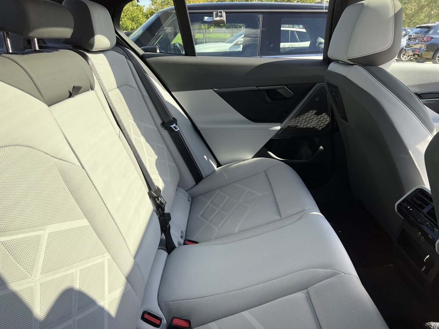 BMW i5 xDrive40 M-Sport Pro Black-Paket З Німеччини (123288)
