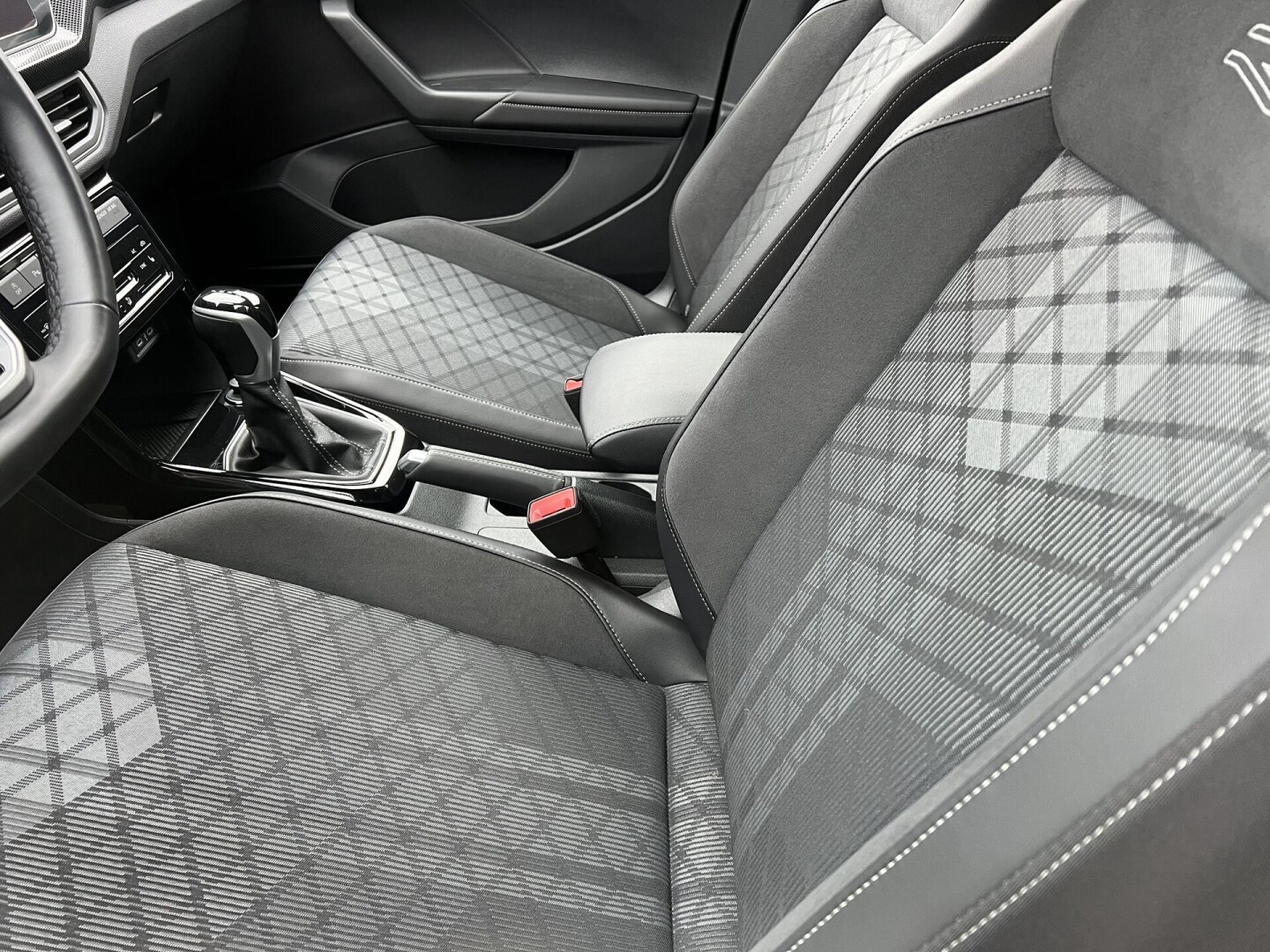VW T-Cross 1.5TSI R-Line DSG Matrix LED З Німеччини (123325)