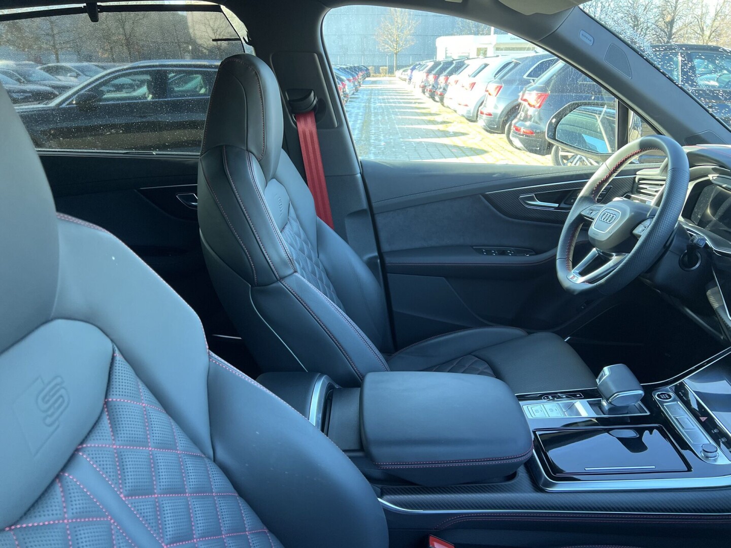 Audi Q7 SUV 50TDI 286PS S-Line Black Matrix 7-Set З Німеччини (124094)