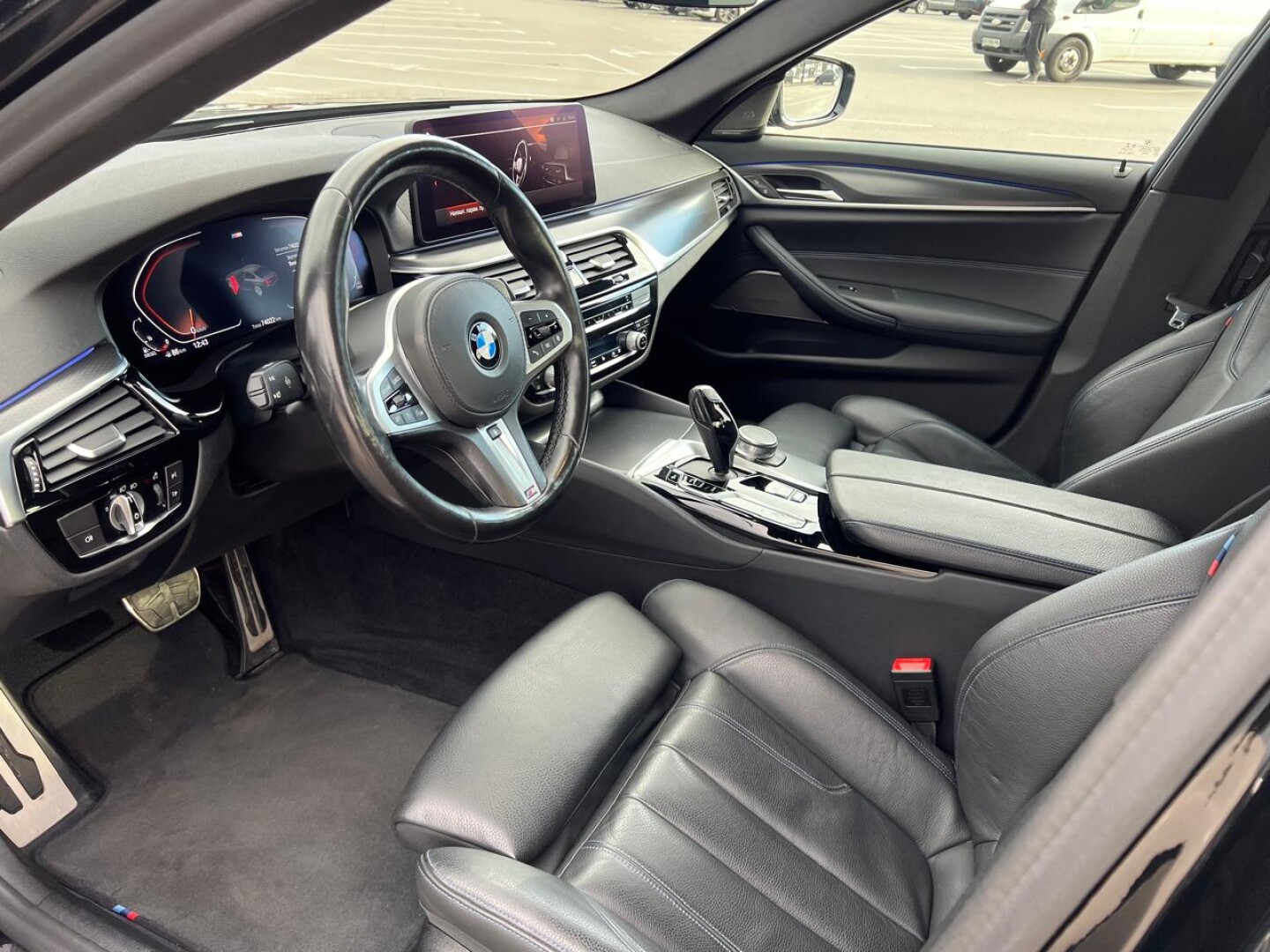 BMW 540d xDrive 540PS M-Sport Black Paket LED  З Німеччини (126029)