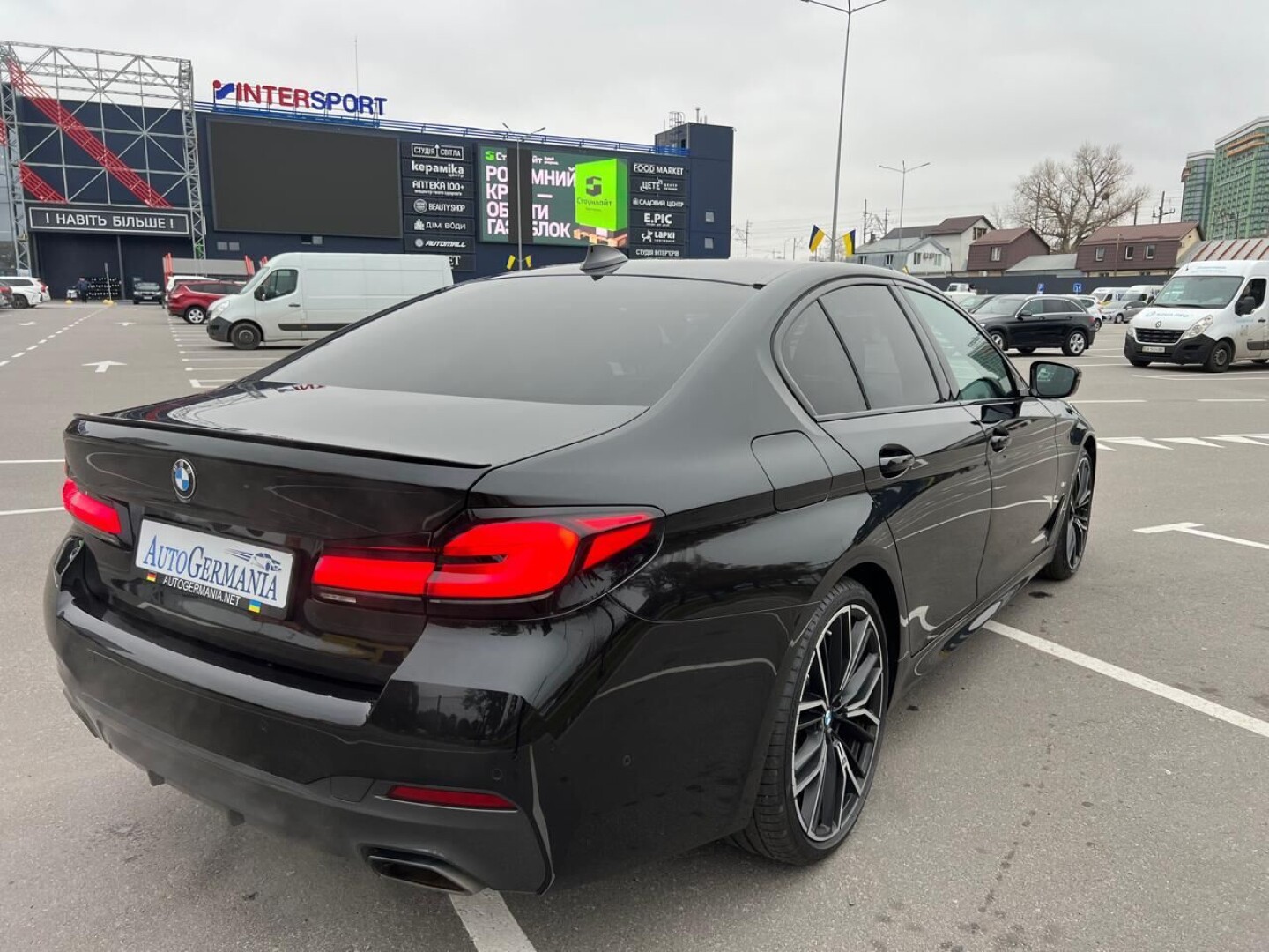 BMW 540d xDrive 340PS M-Sport Black Paket LED  З Німеччини (129157)