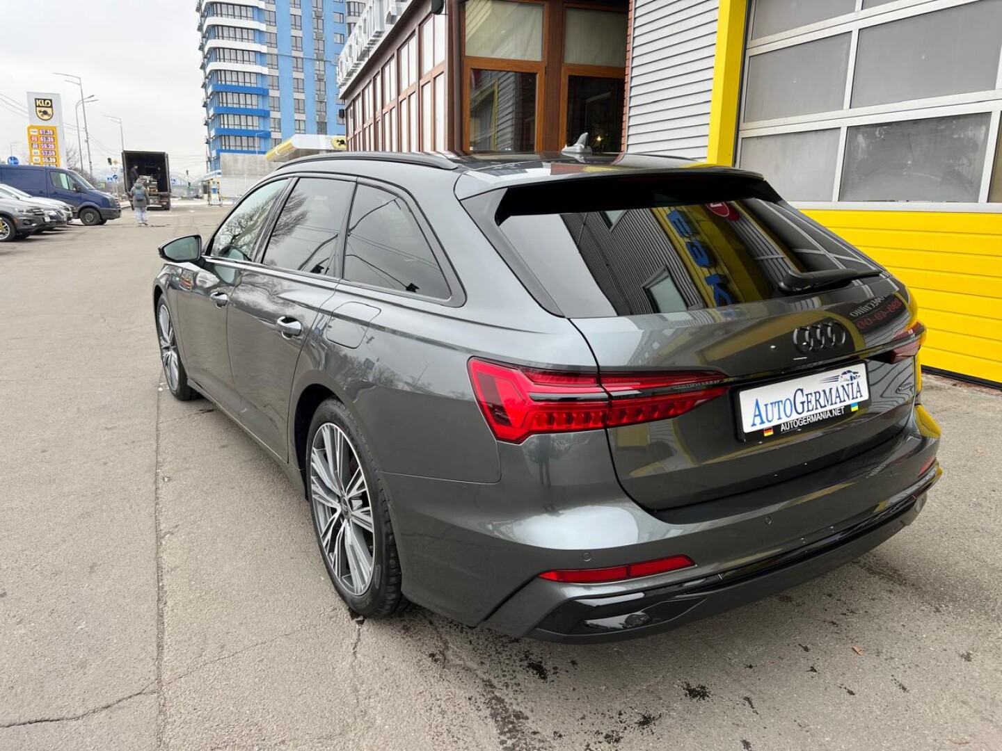Audi A6 S-Line Quattro 55TFSIe 367PS HD-Matrix Avant  З Німеччини (126166)