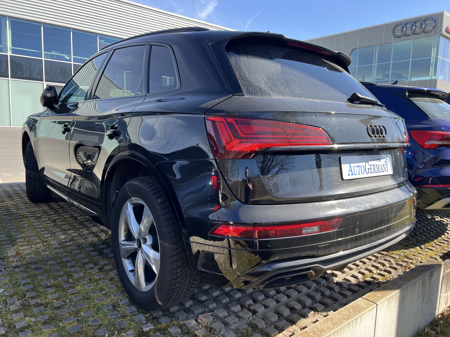 Audi Q5 S-Line 40TDI 204PS Black-Paket Matrix  З Німеччини (126527)
