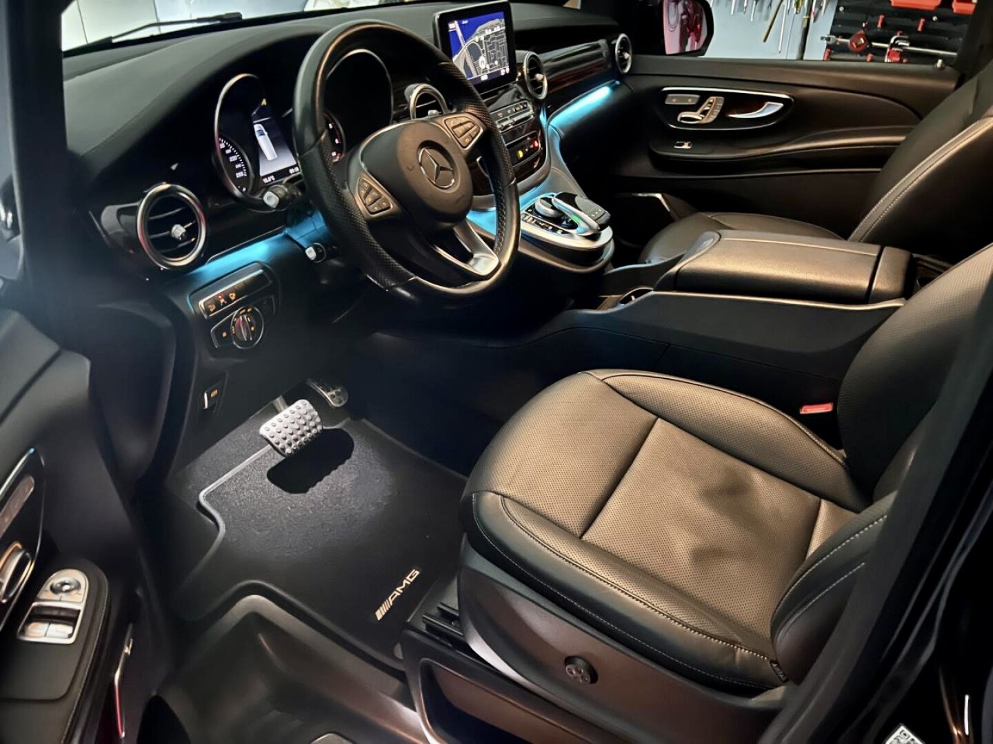 Mercedes-Benz V250d 4Matic AMG Lang Exclusive Edition З Німеччини (126595)
