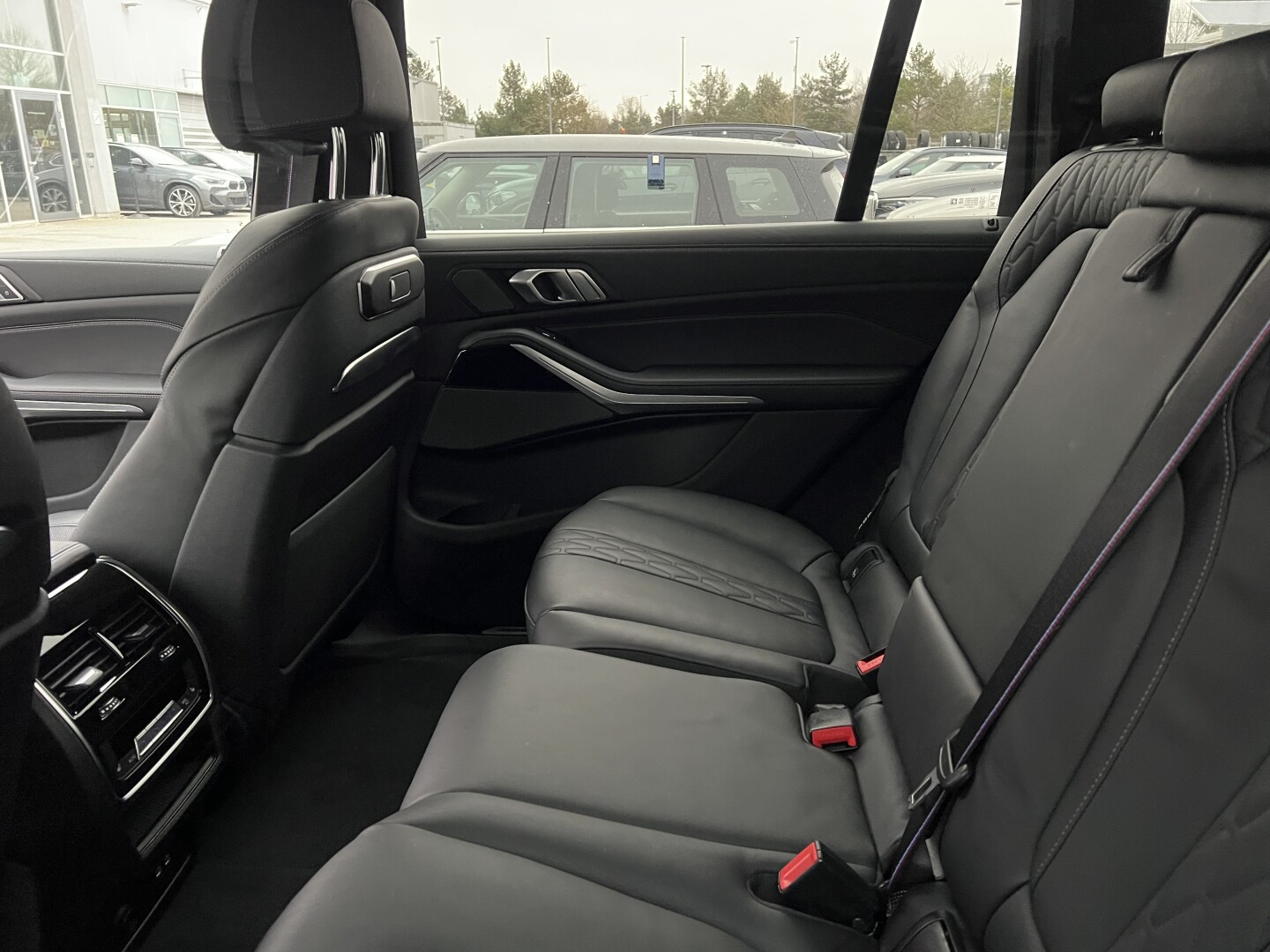 BMW X7 xDrive 40i M-Sport Paket Black Individual LED З Німеччини (126642)