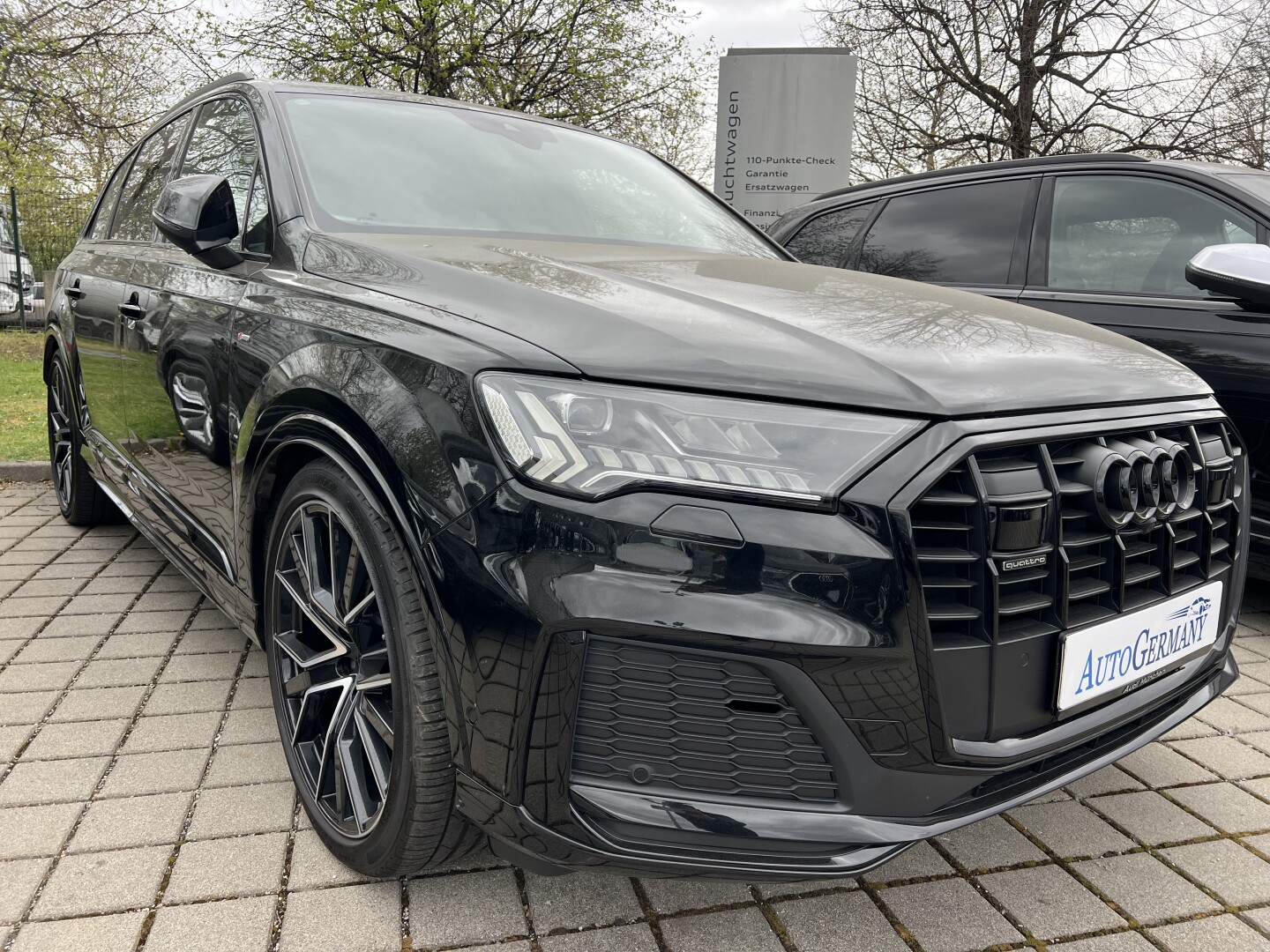 Audi Q7 50TDI 286PS S-Line Black-Paket Matrix  З Німеччини (126680)
