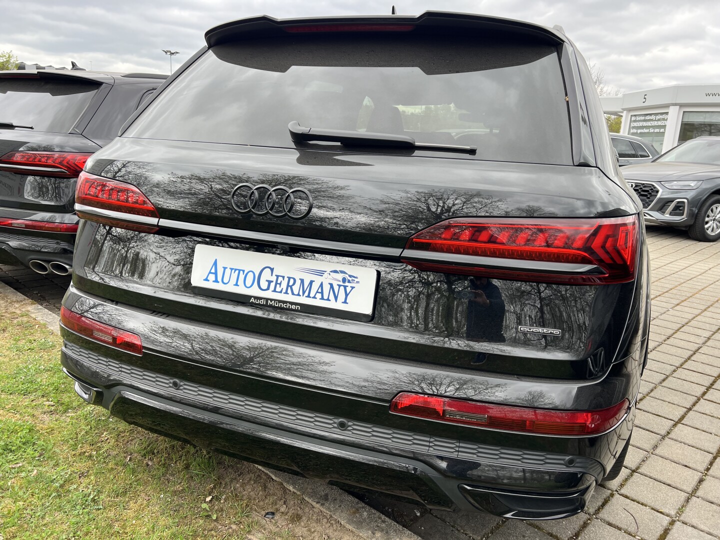 Audi Q7 50TDI 286PS S-Line Black-Paket Matrix  З Німеччини (126668)