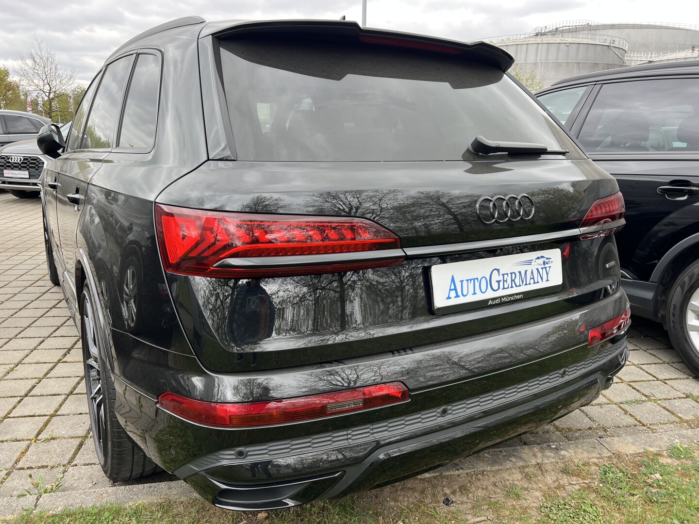 Audi Q7 50TDI 286PS S-Line Black-Paket Matrix  З Німеччини (126670)