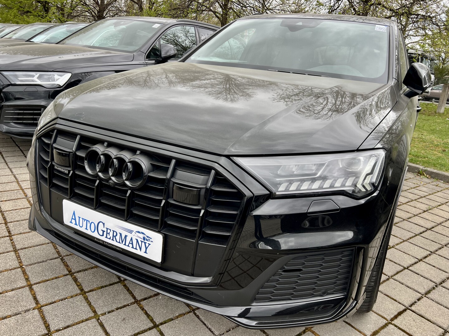 Audi Q7 50TDI 286PS S-Line Black-Paket Matrix  З Німеччини (126683)