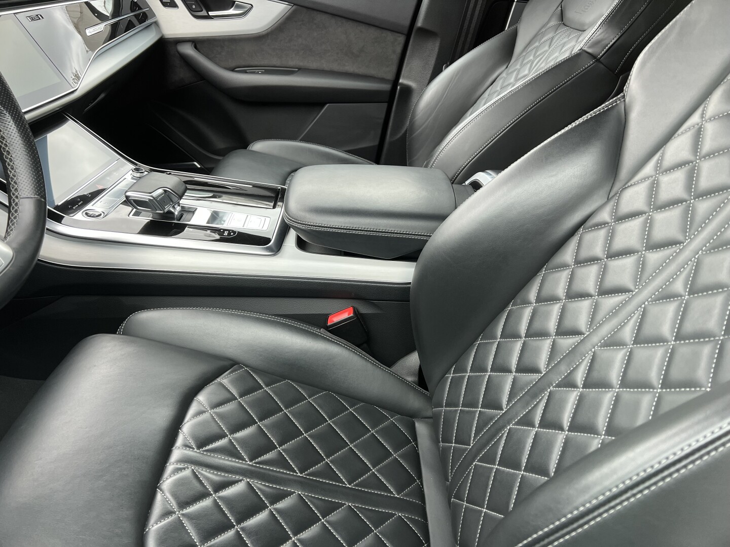 Audi Q7 50TDI 286PS S-Line Black-Paket Matrix  З Німеччини (126661)