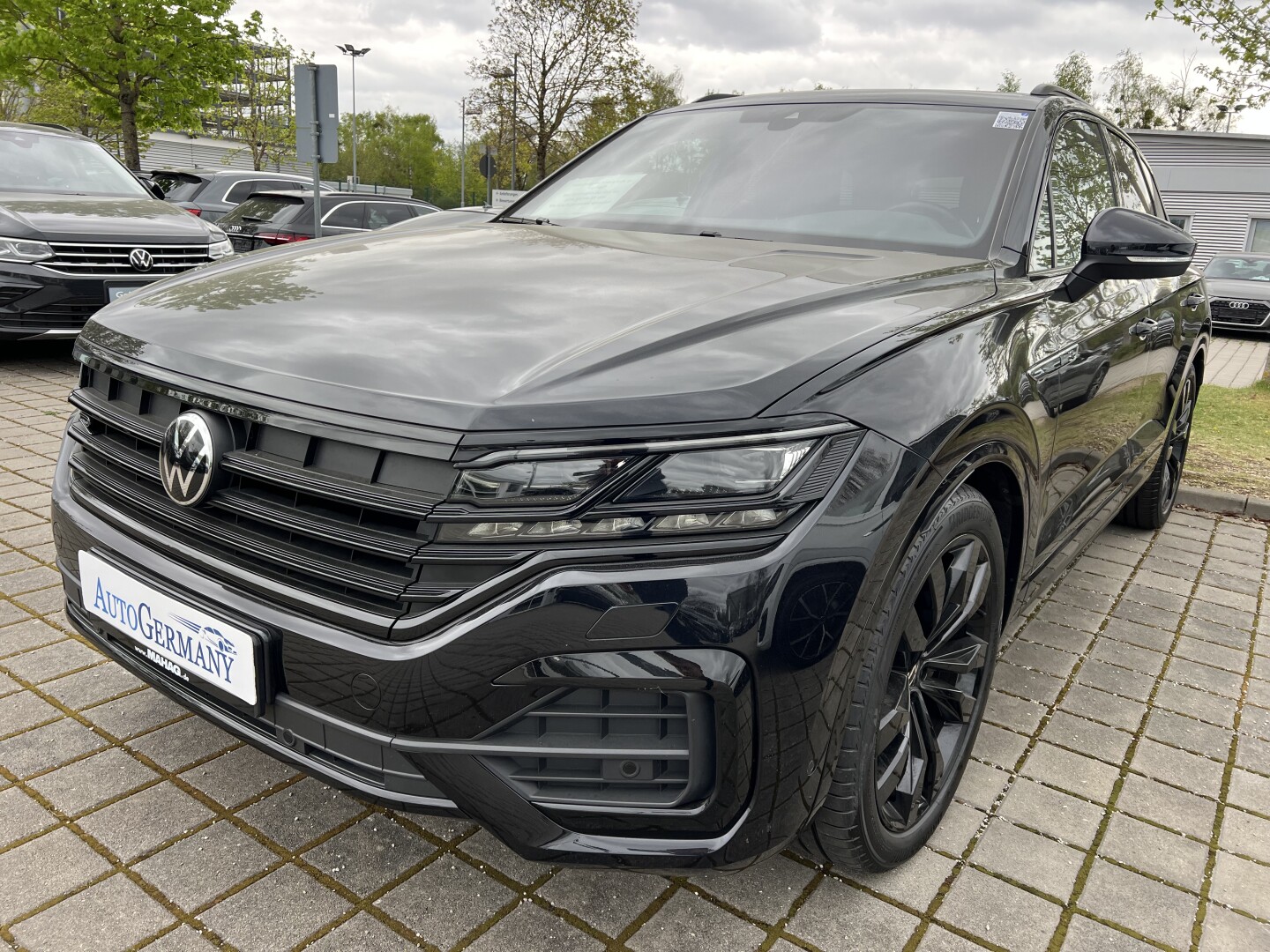 VW Touareg 3.0TDI 286PS R-Line Black Paket Matrix З Німеччини (126738)