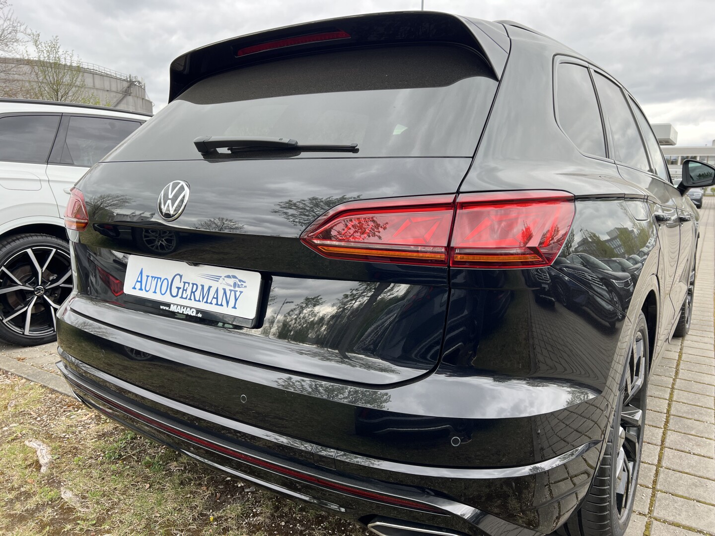 VW Touareg 3.0TDI 286PS R-Line Black Paket Matrix З Німеччини (126721)