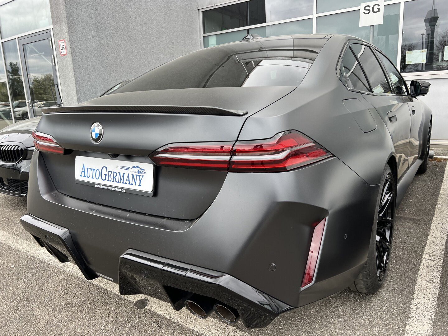 BMW M5 xDrive 727PS Individual Frozen Deep Gray З Німеччини (126787)