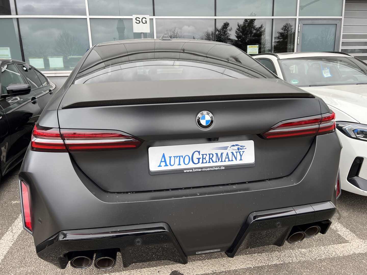BMW M5 xDrive 727PS Individual Frozen Deep Gray З Німеччини (126788)