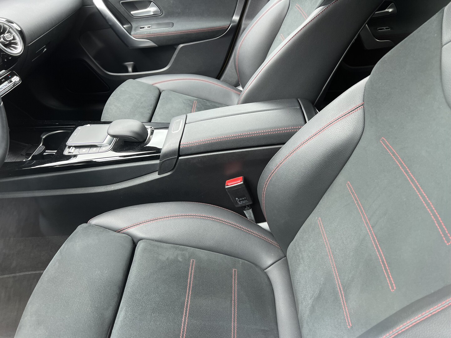 Mercedes-Benz CLA 220d 190PS 4Matic AMG  З Німеччини (126807)