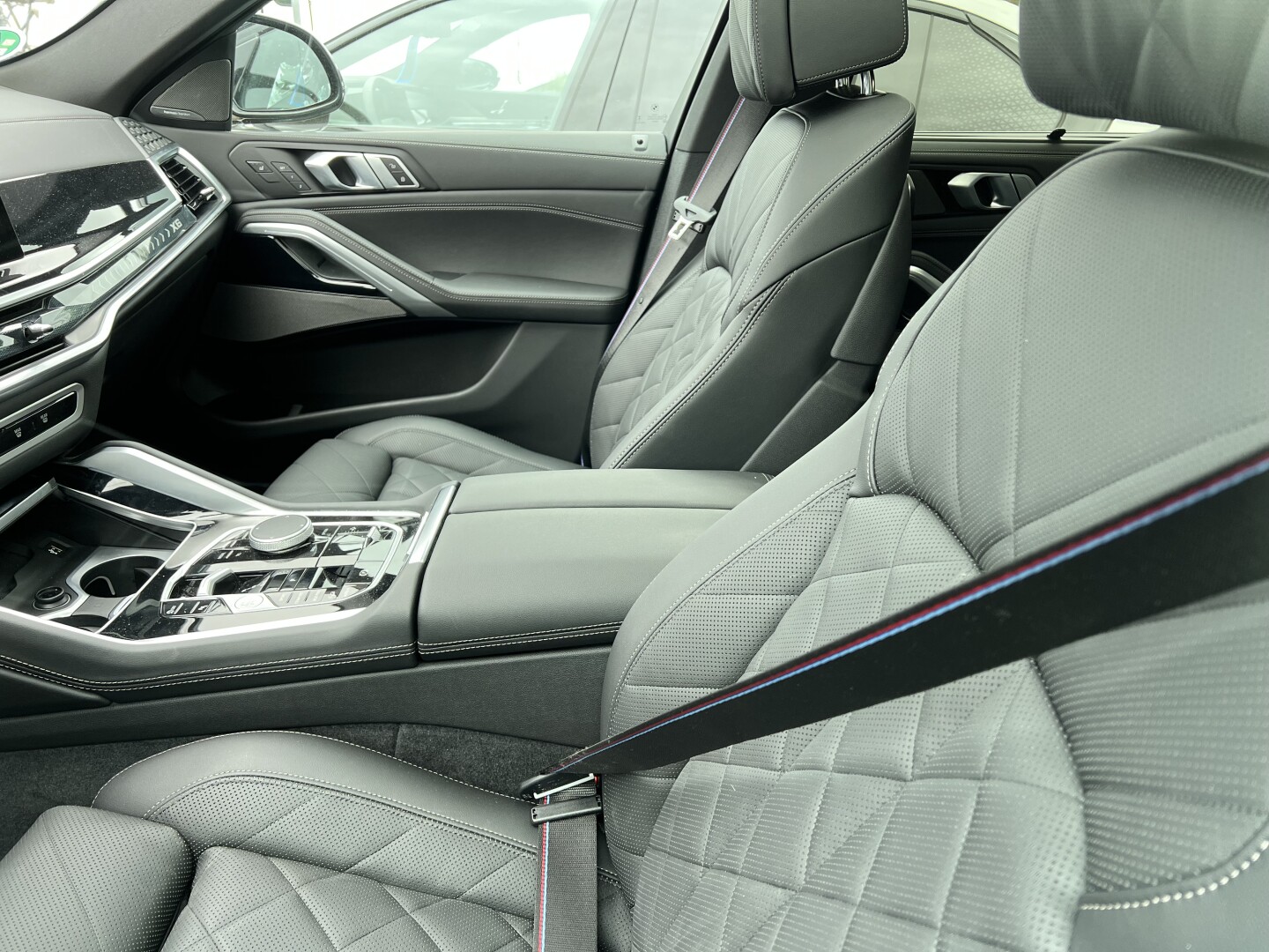 BMW X6 40d xDrive M-Sport Pro Black-Paket LED Из Германии (127065)