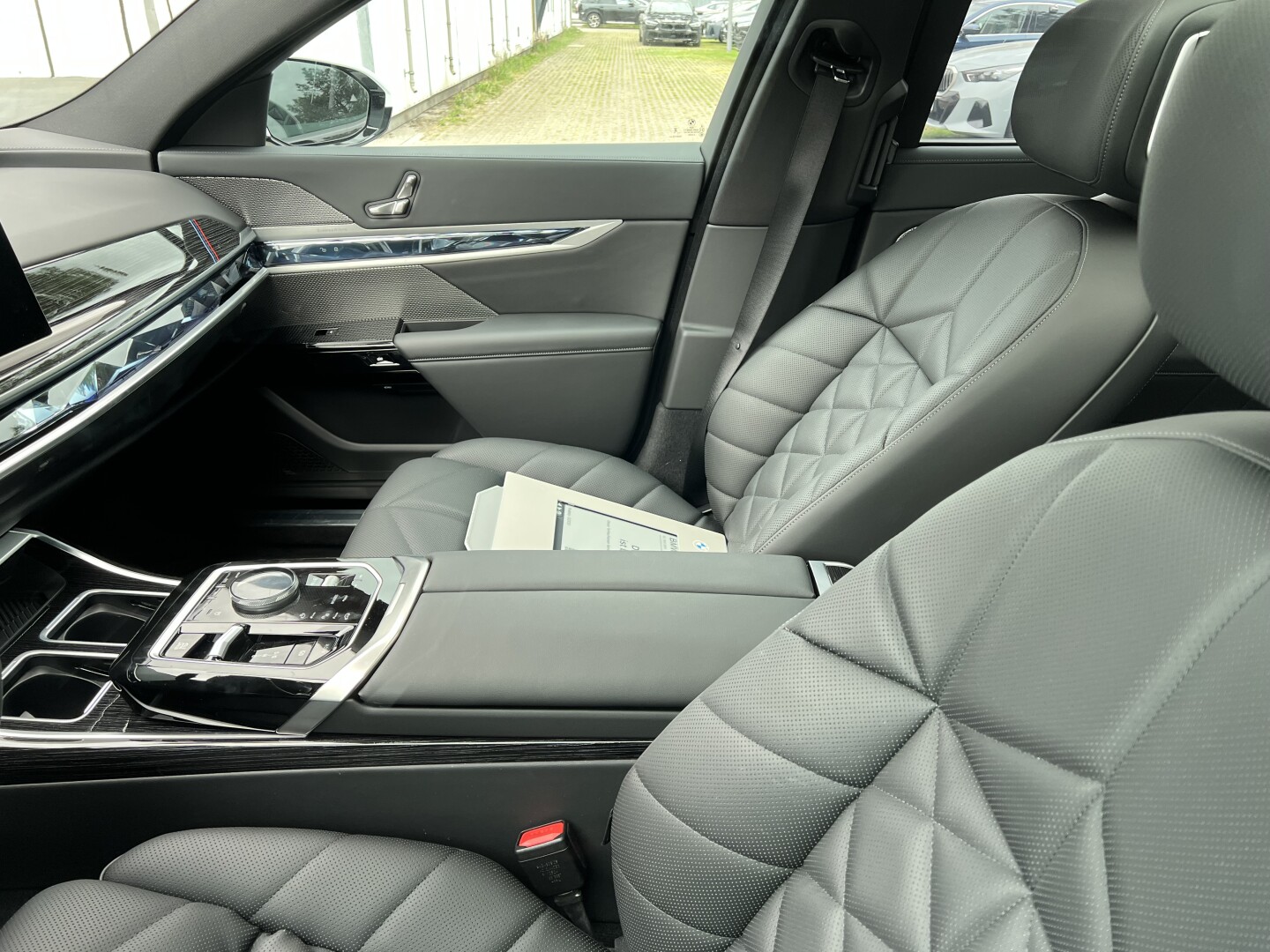 BMW 740d xDrive 299PS M-Sport Sky-Lounge  Из Германии (127186)