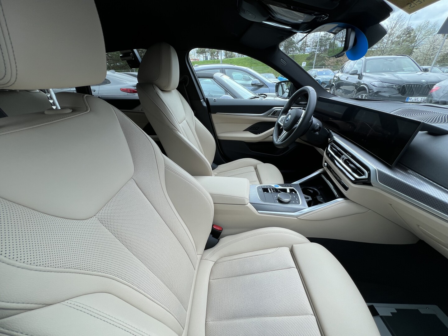 BMW i4 eDrive40 M-Sportpaket 340PS Black З Німеччини (127367)