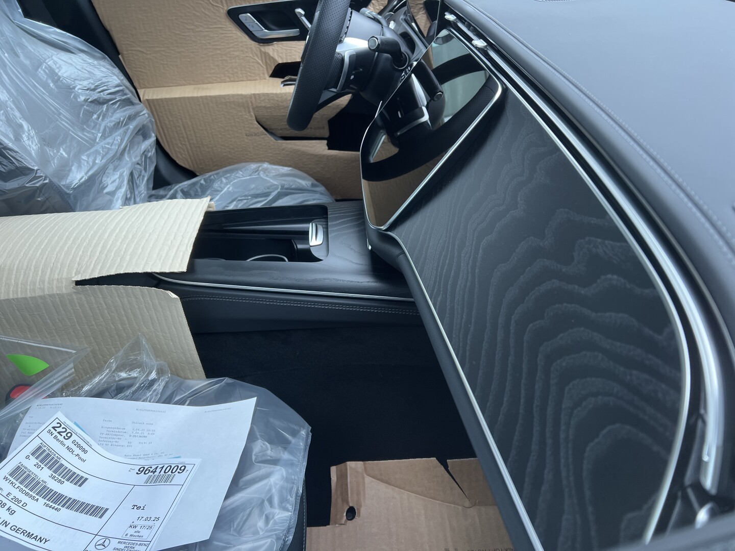 Mercedes-Benz E 220d AMG 4Matic Black-Paket LED Из Германии (127401)