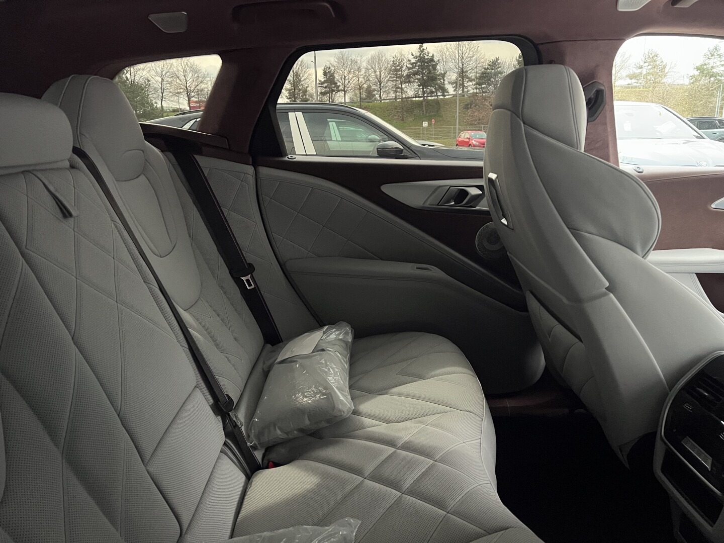 BMW XM 4.4 Hybrid 653PS B&W Paket-Black Exclusive Из Германии (127452)