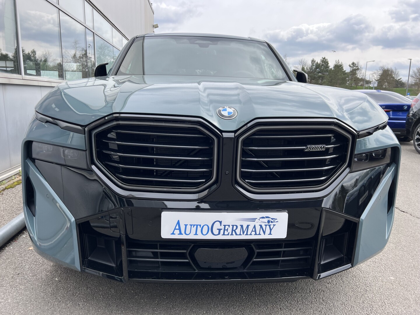 BMW XM 4.4 Hybrid 653PS B&W Paket-Black Exclusive Из Германии (127461)