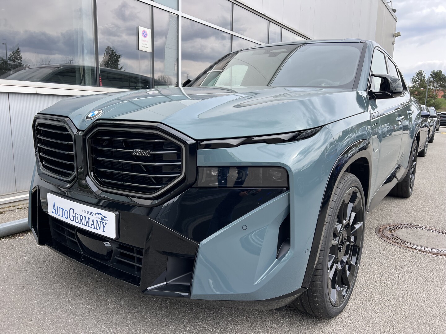 BMW XM 4.4 Hybrid 653PS B&W Paket-Black Exclusive Из Германии (127458)