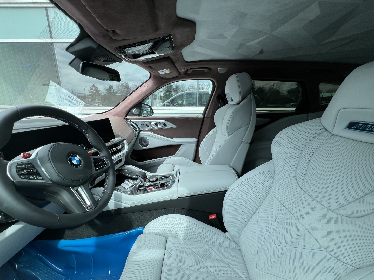 BMW XM 4.4 Hybrid 653PS B&W Paket-Black Exclusive Из Германии (127441)