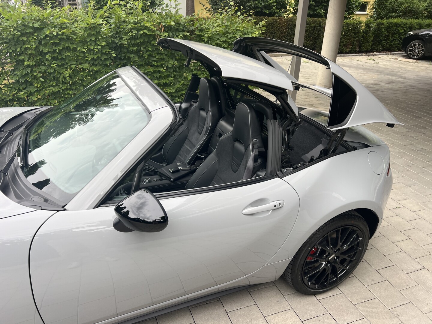 Mazda MX-5 SKYACTIV-G 2RHT RWD Cabrio З Німеччини (127707)