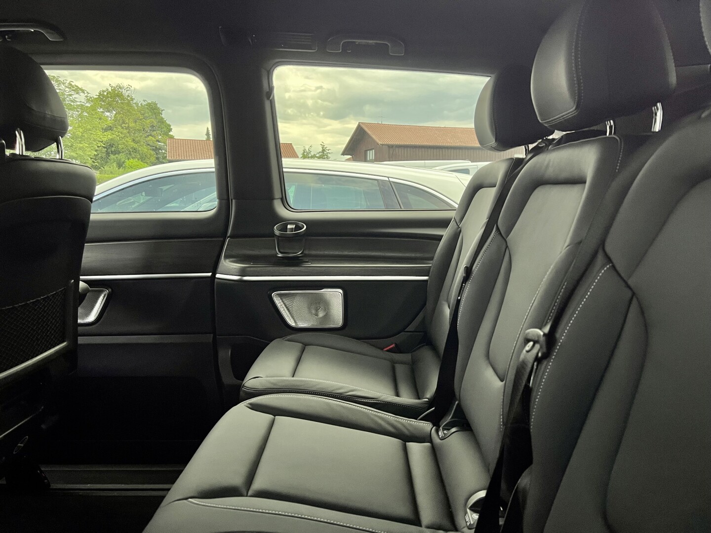 Mercedes-Benz V300d 4-Matic Avantgarde Lang AMG Из Германии (127809)