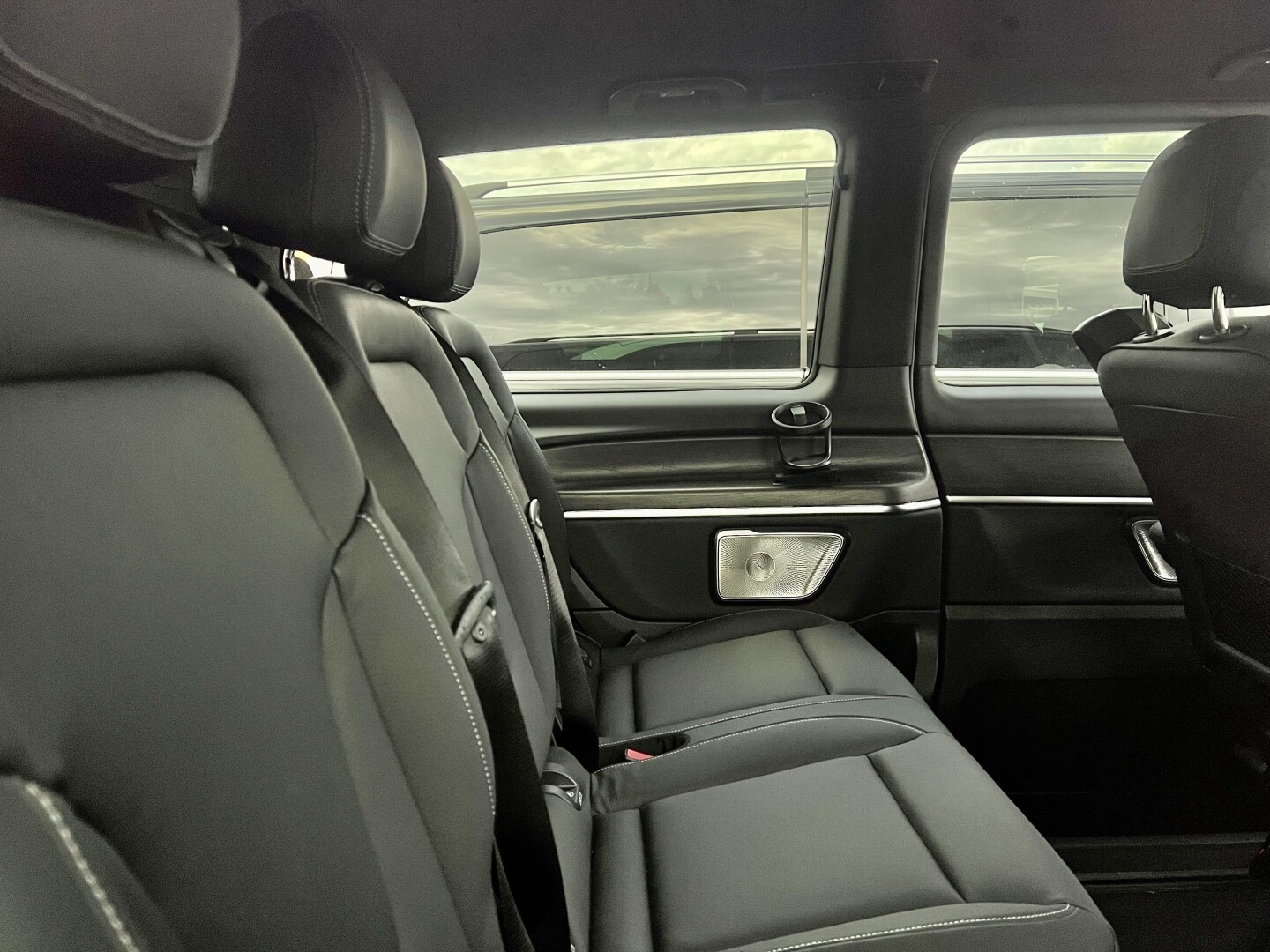 Mercedes-Benz V300d 4-Matic Avantgarde Lang AMG Из Германии (127798)