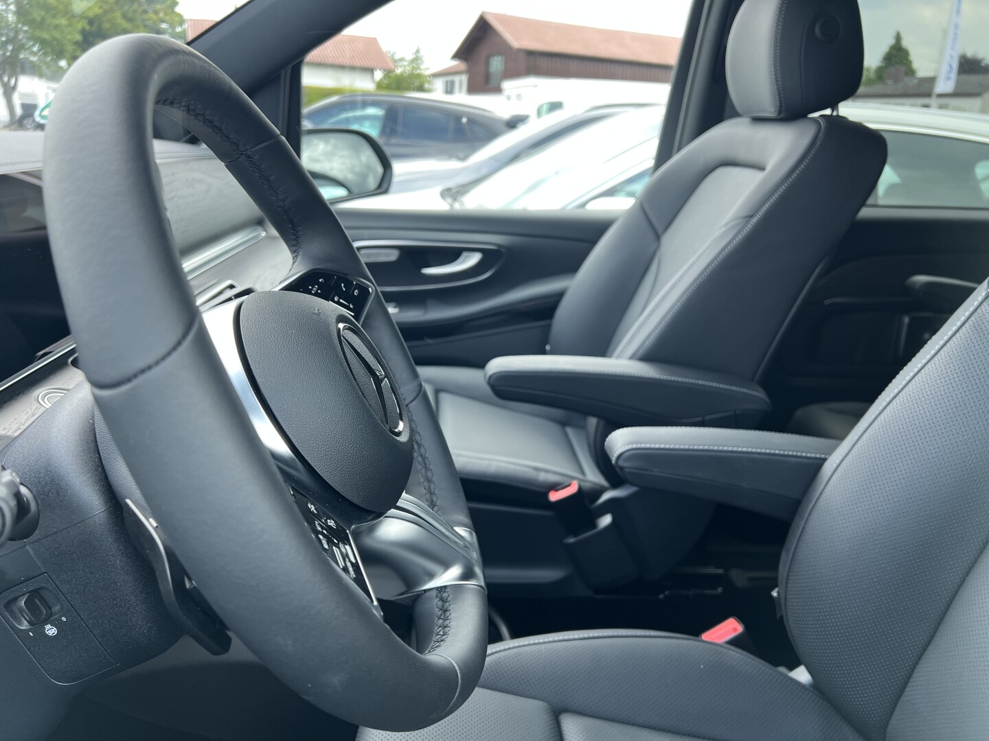 Mercedes-Benz V300d 4-Matic Avantgarde Lang AMG Из Германии (127805)