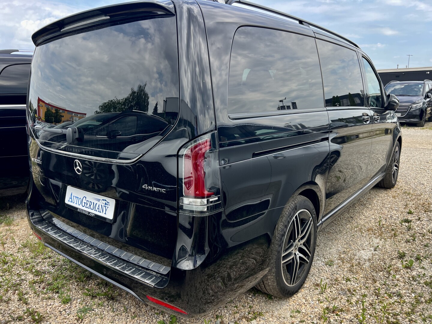 Mercedes-Benz V300d 4-Matic Avantgarde Lang AMG Из Германии (127792)